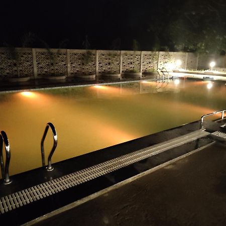 Silent Valley Resort Thane Exterior photo